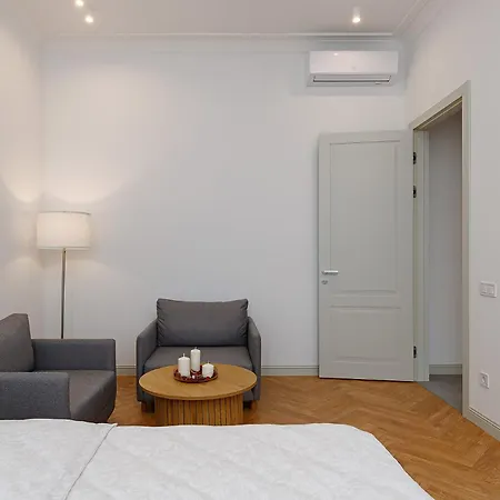 в центрі львова Apartment Lemberg